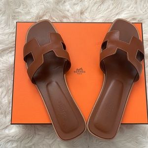 Hermes Oran Sandals - Calf Color